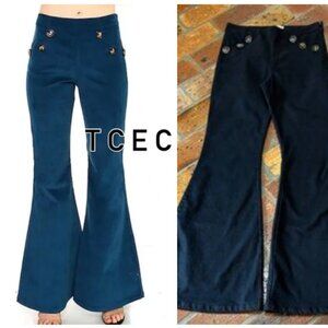 TCEC High rise side zip Flare pants size M